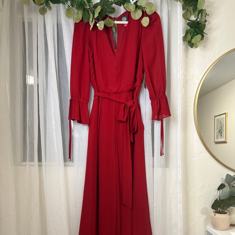 Size 6 Vince Camuto long red comfortable romper/dress